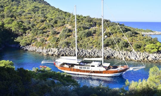 Alquiler de goletas Clear Water de 108 pies en Muğla, Turquía
