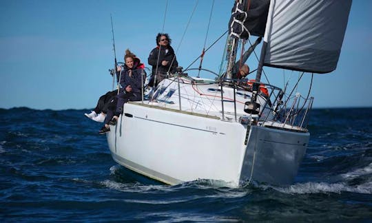 Sailing Charter On 40' Cruising Monohull In Donostia, Spain