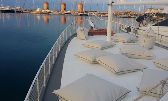 Charter Romantika Gulet in Rodos, Greece