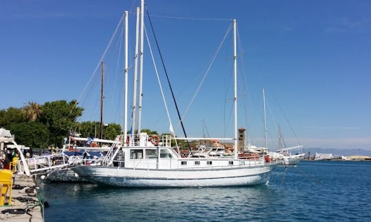 Charter Romantika Gulet in Rodos, Greece