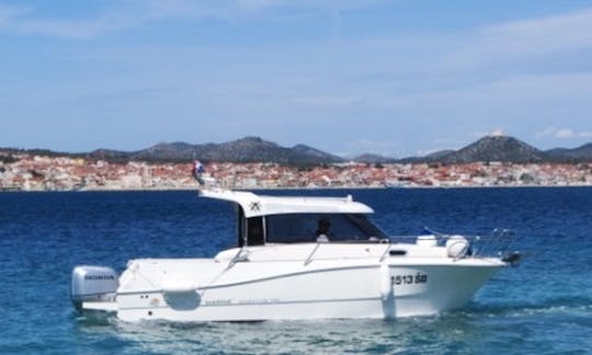 26' Cuddy Cabin Boat In Sibenik, Croatia