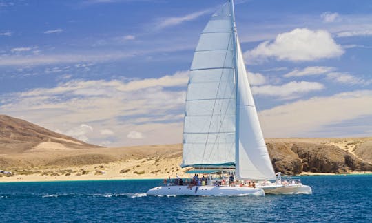 Catamaran Sailing Excursions In Lanzarote