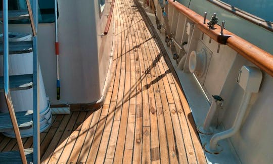 105 feet Sailing Ketch