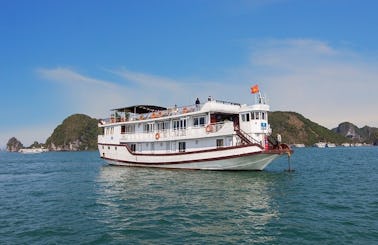 Dragon Gold Cruise in Vietnam
