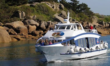 Archipelago of 7 Islands Cruise In Perros-Guirec