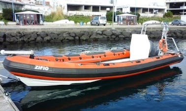 Bateau de plongée sous-marine à Ponta Delgada