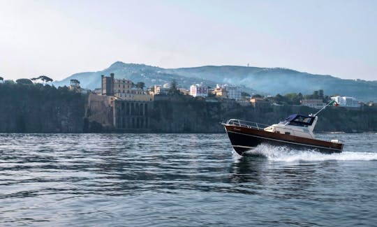 From Sorrento, Charter Our Gozzo Jeranto 750 Classic