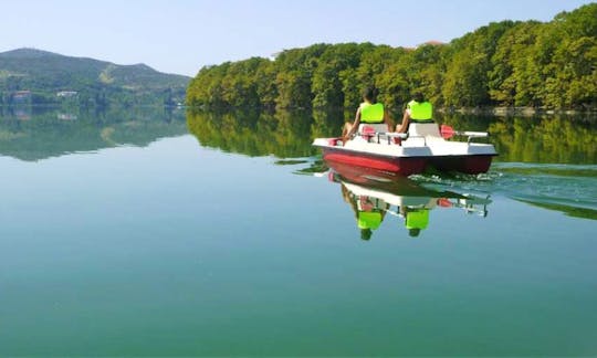 Try a relaxing pedalo ride on Orestiada Lake, and enjoy the peace and quiet.