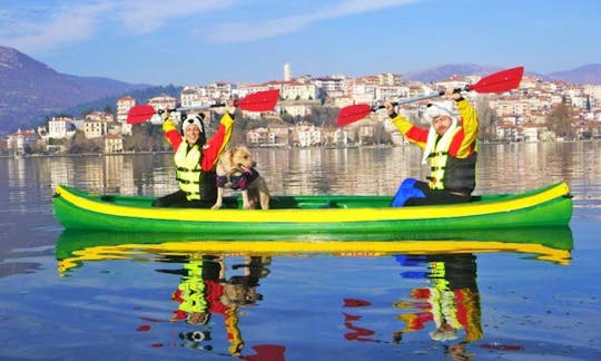 Alquiler de canoas insumergibles en Kastoria, Grecia