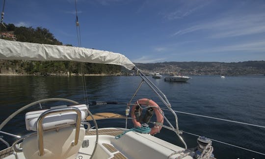 Charter 41' Bavaria Cruising Monohull in Vigo, Spain