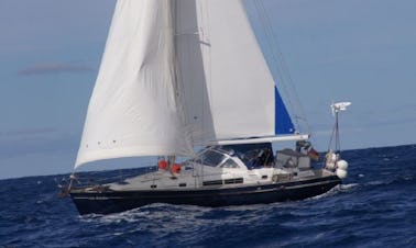 Charter 44' Beneteau Oceanis Cruising Monohull in Vigo, Spain