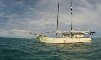 Charter a Cruising Monohull in Guna Yala, Panama