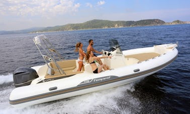 ''TUPAC'' Capelli Tempest 775 Daily Boat Cruise Rental in Eivissa, Spain