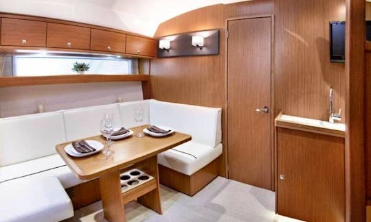 "SUNRAY" Bavaria 39 HT for rent in Ibiza