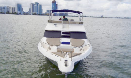 Amazing 44' Sea Ray Fly Bridge Motor Yacht Rental in Miami, Florida