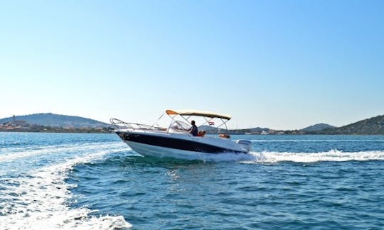 Charter 23' Marion 730 Sport Center Console in Betina, Croatia