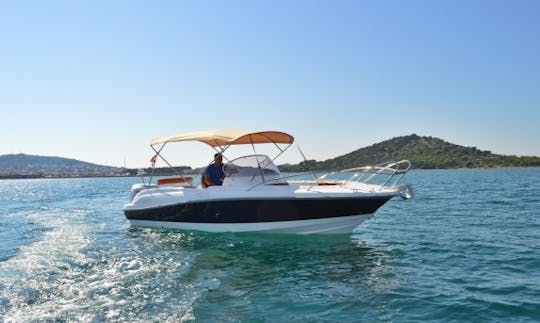 Charter 23' Marion 730 Sport Center Console in Betina, Croatia