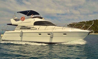 Motor Yacht rental in Kemer Antalya 55ft.