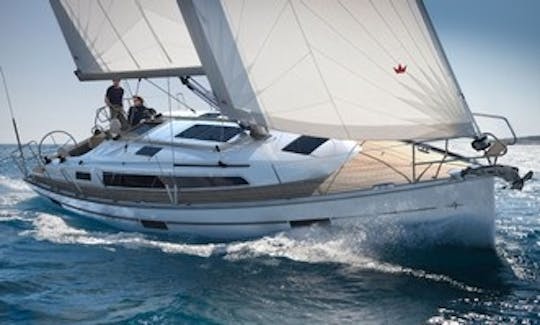 Charter 37' Bavaria Cruising Monohull in Procida, Italy