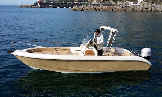 Alquila una consola central Freeline 22 en Amalfi, Italia