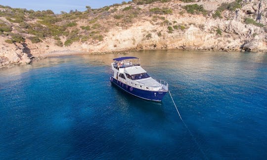 HALF DAY - DAILY OR MULTI DAYS CRUISES IN GREECE