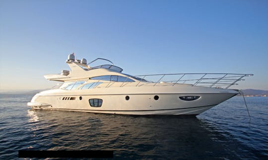 Alquile un megayate Azimut 62 Fly Power desde Amalfi, Italia