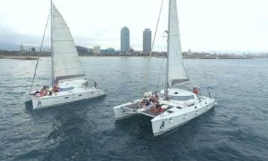 Catamarán de vela para 30 personas en Barcelona