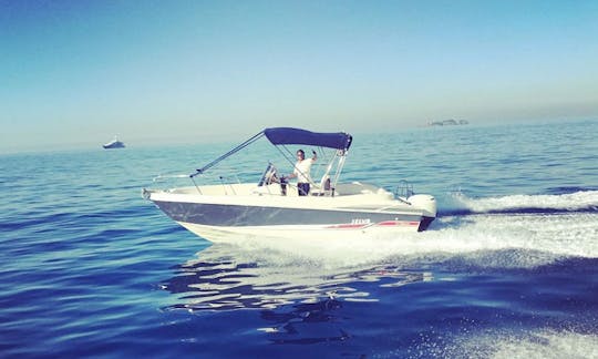 Charter 23' "Spritz" Center Console in Positano, Italy