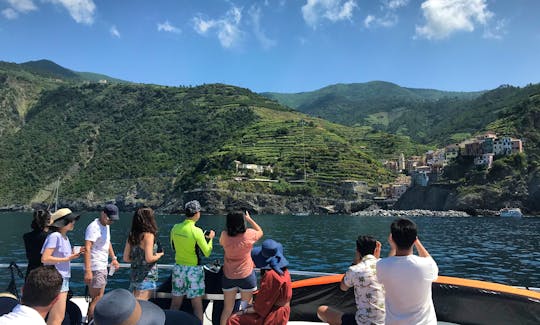 Cruising Cinque terre with 18 People Motor Yacht