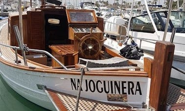 Passeios de barco à vela com um capitão profissional em Alcúdia, Espanha