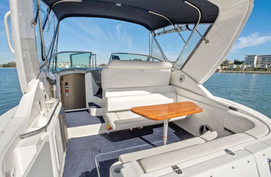 Cruiser 38 Sport Yacht takes up to 8 people