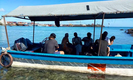 Charter a Motor Boat in Grande Comore, Comoros