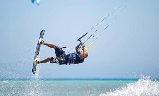 Kiteboarding Lessons in El Gouna, Egypt With Momo