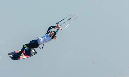 Clases de kitesurf en El Gouna, Egipto con Momo
