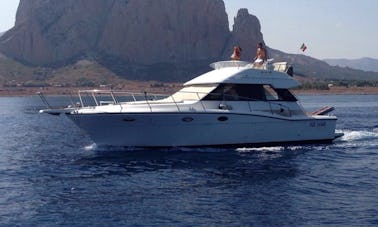 Uniesse 40 Yacht Rental in Trapani, Italy