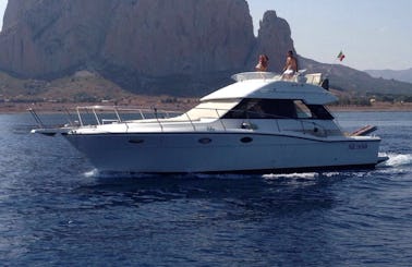 Uniesse 40 Yacht Rental in Trapani, Italy