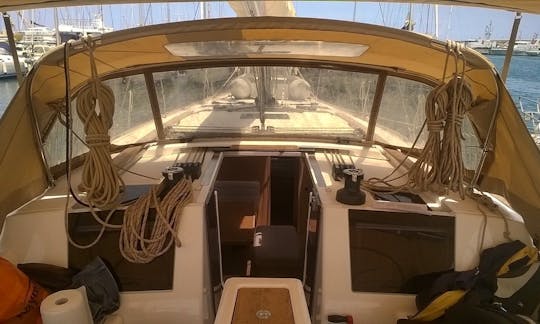 Cruise along the Palermo, Sicilia with this Dufour 460