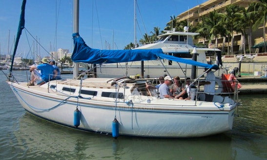 Catalina 30 Cruising Monohull For Charter In Puerto Vallarta, Mexico