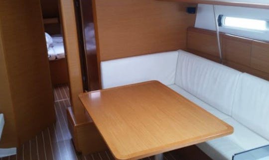 10 Persons 43' Sun Odyssey - Sonata Cruising Monohull in Sukošan, Croatia For Charter