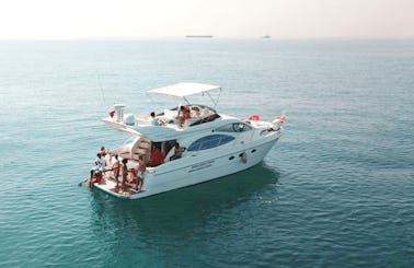 Charter the yacht of your dreams 50' Azimut Cozmo in Dubai, United Arab Emirates