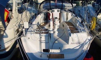 Enjoy Pireas, Greece aboard ARIADNE Oceanis 343 Cruising Monohull