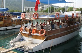 Daily rent this traditional boat in Kemer, Antalya, Turkey