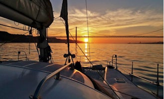 Sunset River Cruise in Lisboa