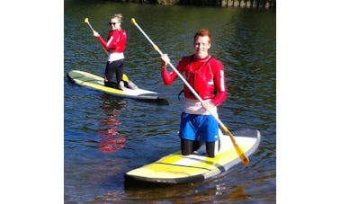 Aula introdutória de stand up paddleboard de 2 horas pronta para reservar em Richmond, Reino Unido