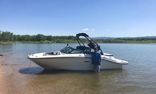 Grand Lake boat rental - 2018 Sea Ray SPX 190 all inclusive