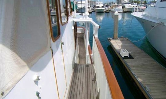Have an amazing cruise with the 54' Motor Yacht Rental in Seattle
