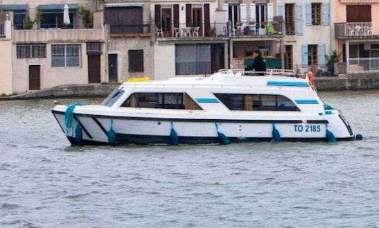 Explore Lot Valley In France Aboard Gorgeous Canal Cruiser For 6 Person