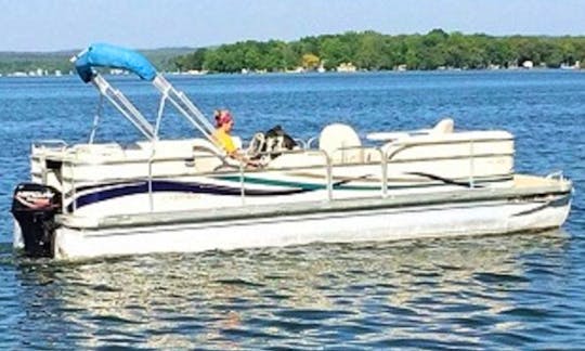 24' Pontoon Boat Rental in Fennville, Michigan