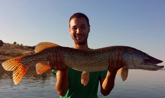 Enjoy Fishing With Friends And Family On This 4 Persons Jon Boat in Alangel, Spain