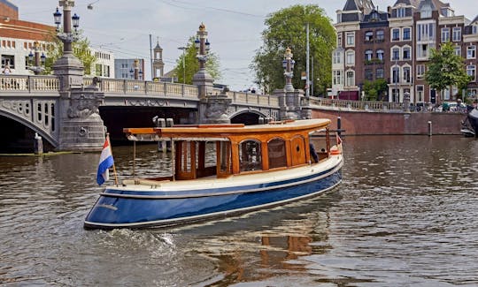 Private ''Elisabeth'' Canal Boat rental in Amsterdam